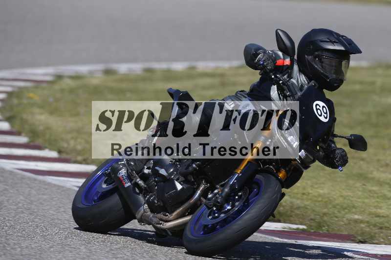 /01 02.04.2026 MAZ ADR/Gruppe gelb Gruppe gruen/69